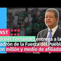 Leonel Fernández entrega a la JCE padrón de la Fuerza del Pueblo con millón y medio de afiliados
