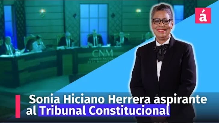 Sonia Hiciano Herrera aspirante al Tribunal Constitucional habla ante el CNM