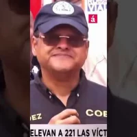 Director del COE se quiebra en llanto en último boletín de TRAGEDIA JET SET