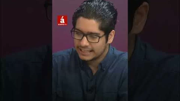 Privacidad vs. Comodidad: Peligros Ocultos del Futuro Digital #shorts