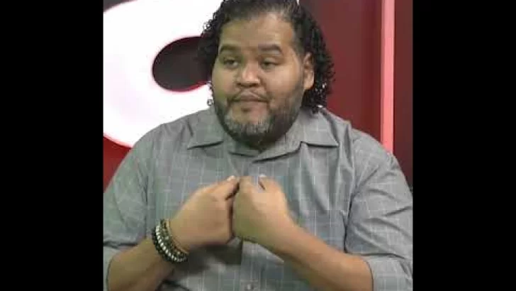 Nueva generación apuesta por una poesía ‘de calle’  #shorts