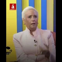 Gobierno Eficiente: Reducir Gastos, Aumentar Beneficios #shorts