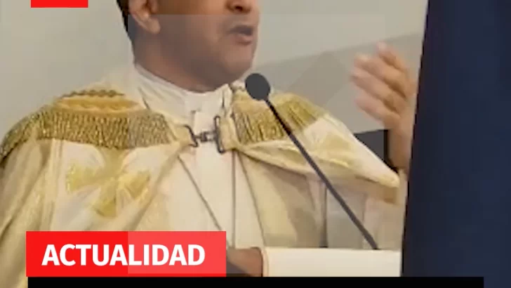 El obispo auxiliar de Santiago, monseñor Tomás  Morel  Diplán,  habla de los difícil que es encarar  la corrupción