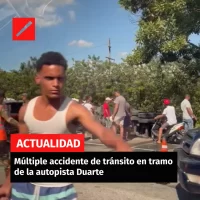 Múltiple accidente de tránsito en tramo  de la autopista Duarte