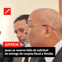 Jueza se reserva fallo de solicitud de entrega de carpeta fiscal a Peralta
