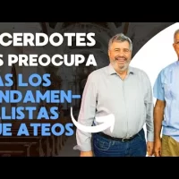 Sacerdotes Juan Tomás García y Pablo Mella: los fundamentalistas nos preocupan más que los ateos