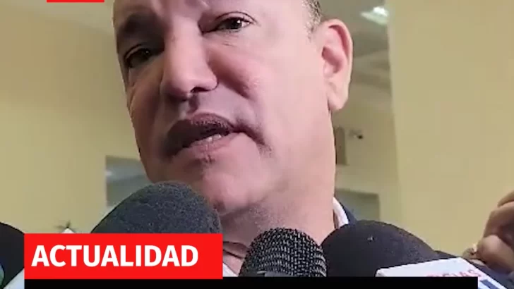 Alcalde Ulises Rodríguez denuncia que Abel Martínez dejó un cementerio de equipos dañados