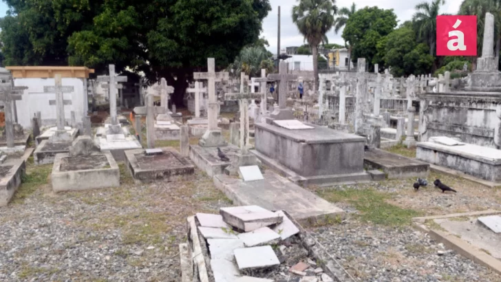 Cementerio de la Avenida Independencia conmemora 200 años con un legado histórico y un futuro incierto