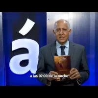 Bernardo presenta su nuevo libro “Un país y una época: Entre las utopías y el desgarre de lo real”