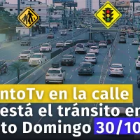 Congestión en la Av Abraham Lincoln en dirección SUR/NORTE. AcentoTV en las calles de Santo Domingo