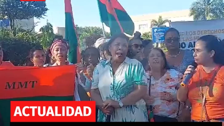 Realizan protesta frente a zona franca de Las Américas exigiendo justicia por la muerte de Paula Santana