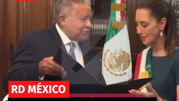Juan Bolívar Díaz presenta sus cartas credenciales a la presidenta de México