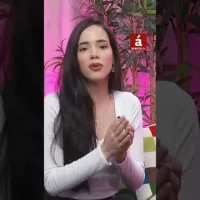 Julio Iglesias: ¿Acoso Real o Foto Desacertada? #shorts