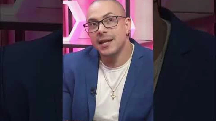 Santiago Matías: ¿El futuro de la comunicación o lenguaje obsceno? #shorts