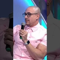 Amelia: De la Duda a la Fluidez, ¡Un Talento Deslumbrante! #shorts