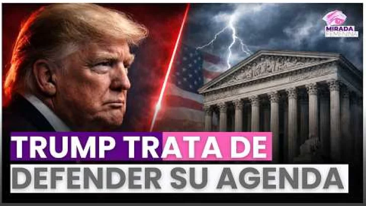 Trump trata de defender su agenda y acatar fallo sobre aranceles