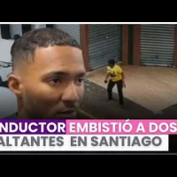 Así fue cuando un conductor embistió a dos asaltantes tras robo en Santiago