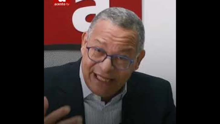 Angustias Posmodernas: Filosofía y Redes Sociales #shorts