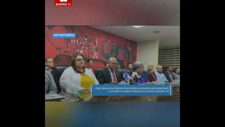 Médicos Dominicanos: ¡Denuncian Caos en Pensiones y Salarios! #shorts