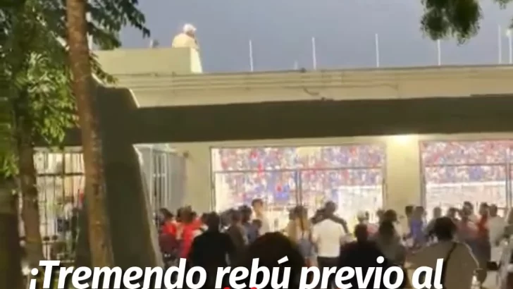 ¡Tremendo rebú previo al RD-Haití! Aficionados forzaron accesos y provocaron caos en el Estadio Olímpico