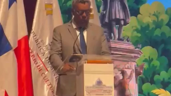 “Una feria del libro no termina cuando se desmontan sus pabellones”